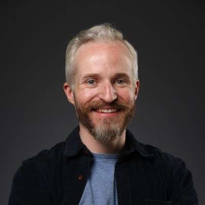 Daniel Wallis